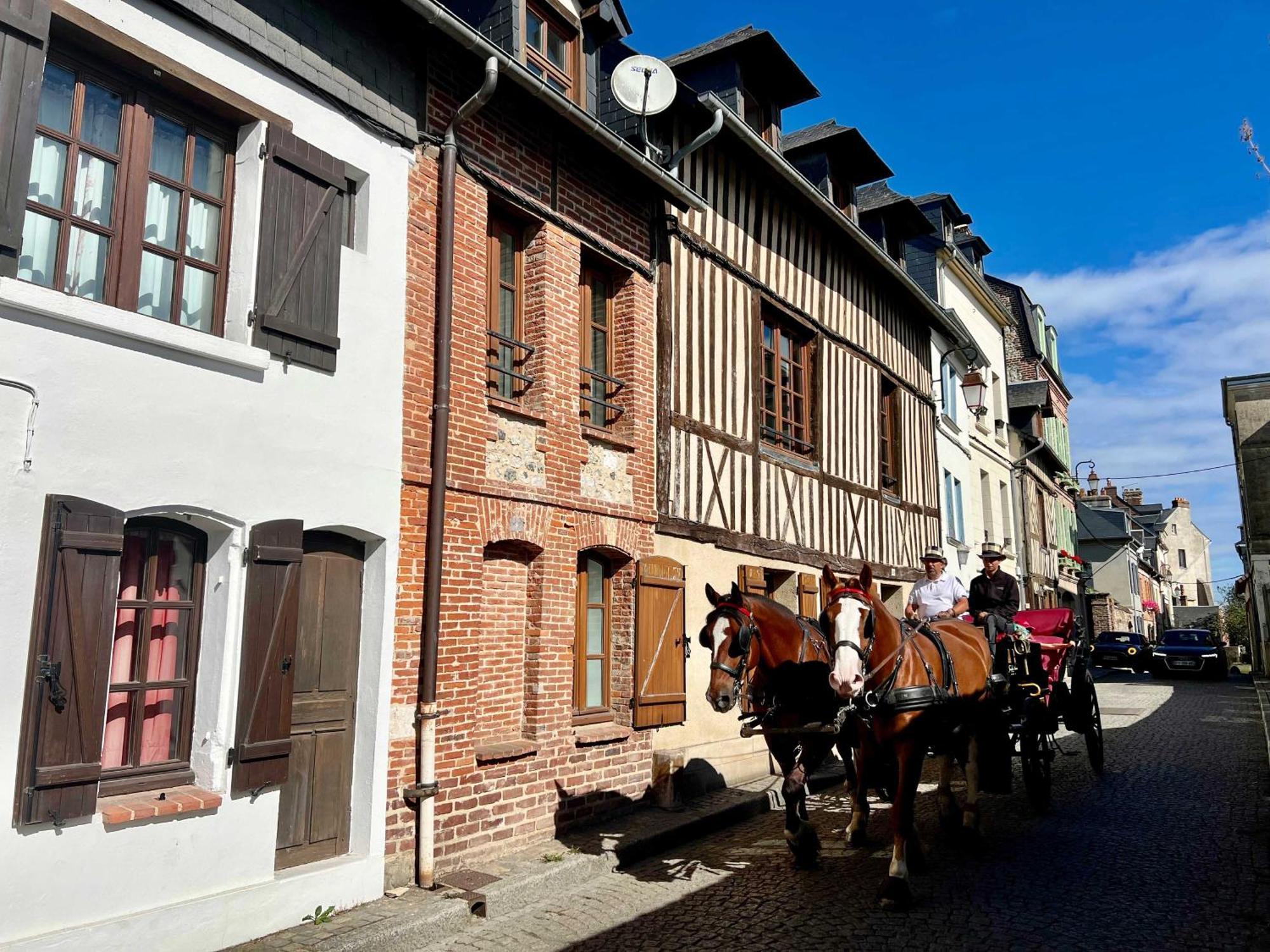 Appartement L' Annexe Du 10Honfleur Extérieur photo